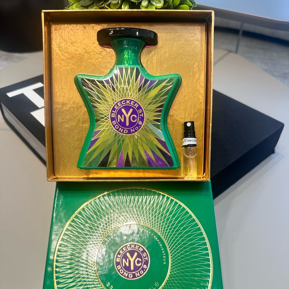 - Bleecker street sample 2 ml from Bond No 9